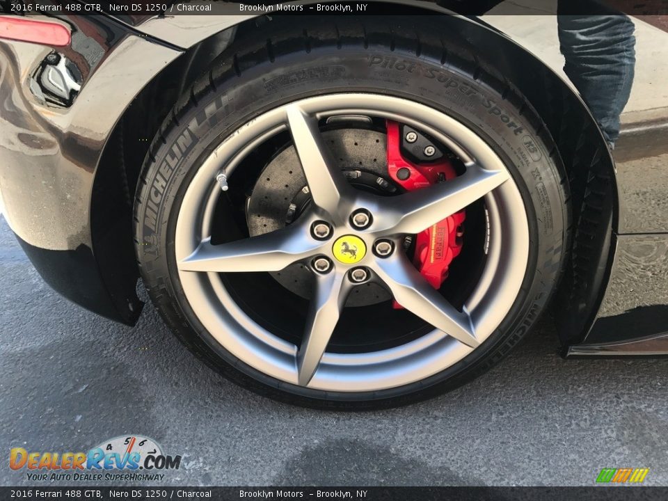 2016 Ferrari 488 GTB  Wheel Photo #24
