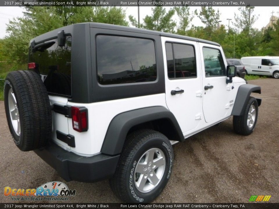 2017 Jeep Wrangler Unlimited Sport 4x4 Bright White / Black Photo #5