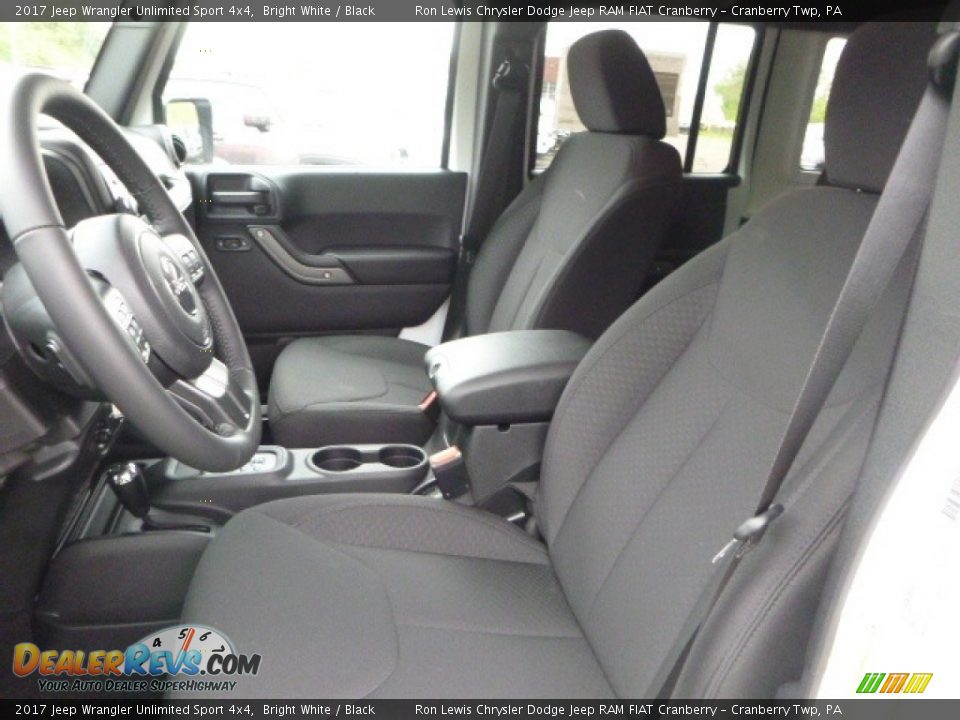2017 Jeep Wrangler Unlimited Sport 4x4 Bright White / Black Photo #14