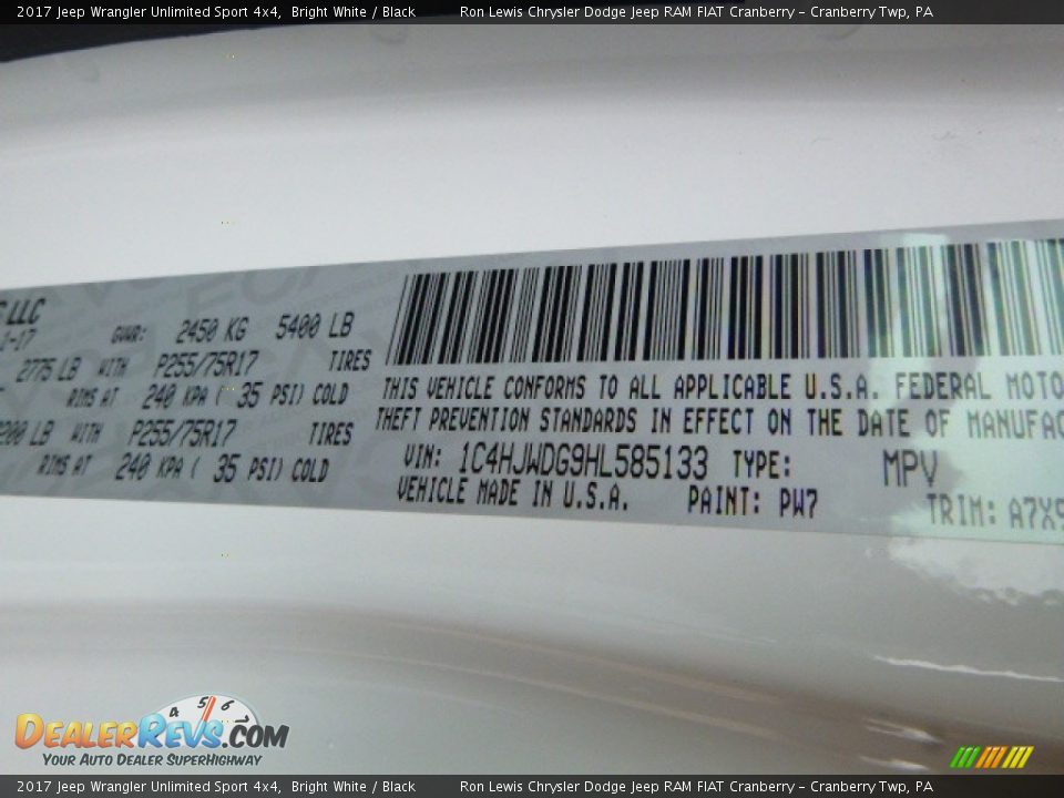 2017 Jeep Wrangler Unlimited Sport 4x4 Bright White / Black Photo #16