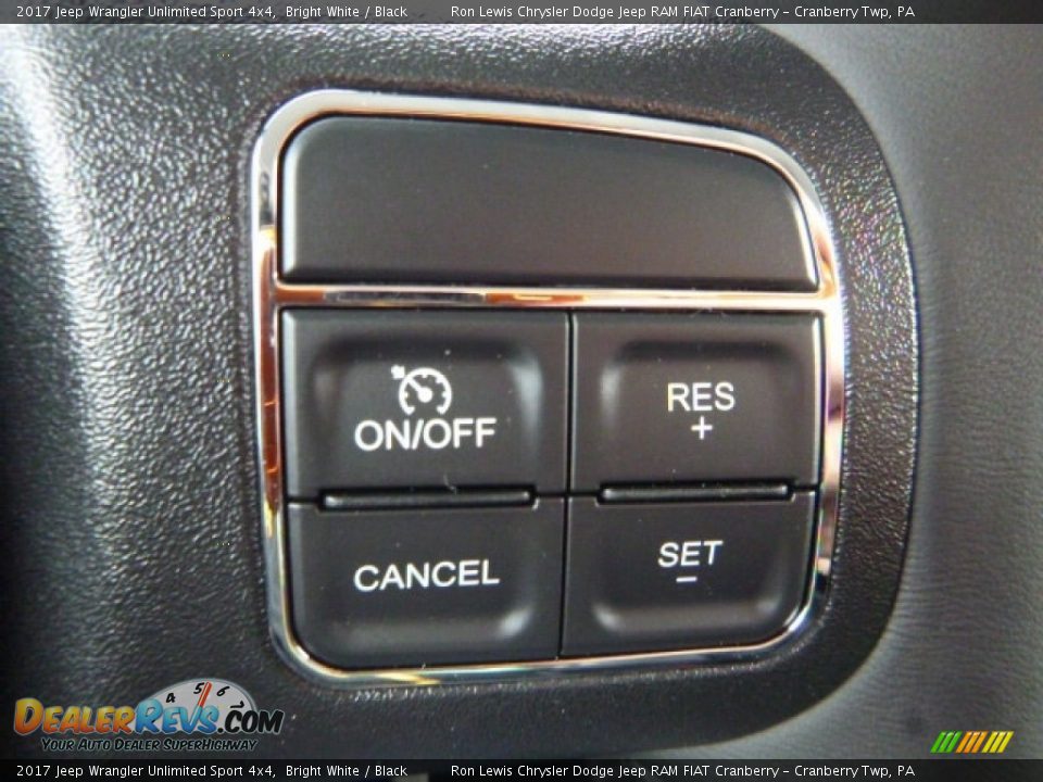 2017 Jeep Wrangler Unlimited Sport 4x4 Bright White / Black Photo #18