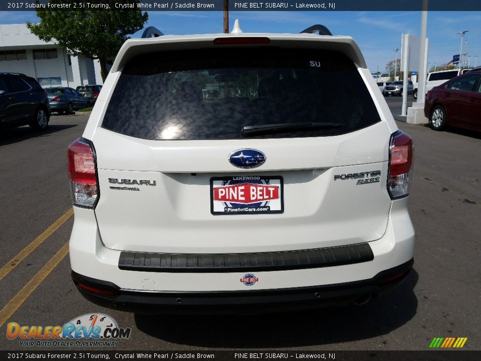 2017 Subaru Forester 2.5i Touring Crystal White Pearl / Saddle Brown Photo #5