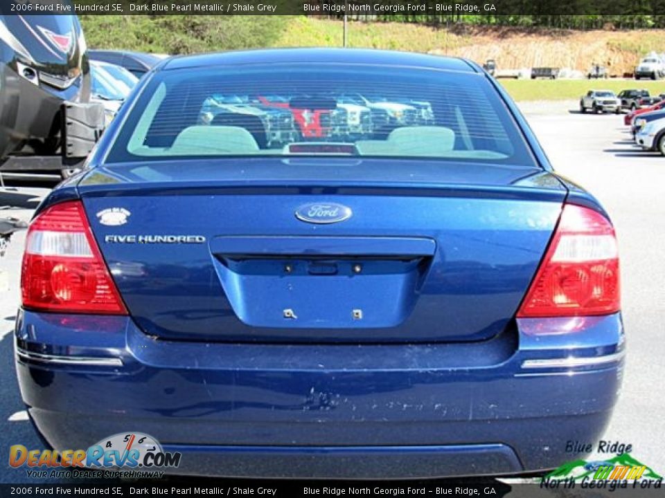2006 Ford Five Hundred SE Dark Blue Pearl Metallic / Shale Grey Photo #4