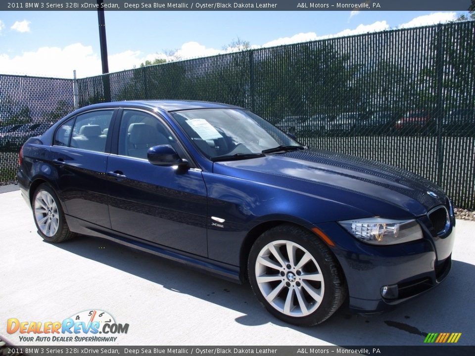 2011 BMW 3 Series 328i xDrive Sedan Deep Sea Blue Metallic / Oyster/Black Dakota Leather Photo #1