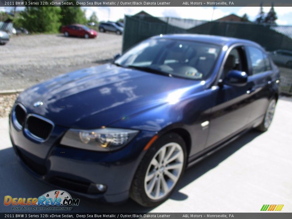 2011 BMW 3 Series 328i xDrive Sedan Deep Sea Blue Metallic / Oyster/Black Dakota Leather Photo #8