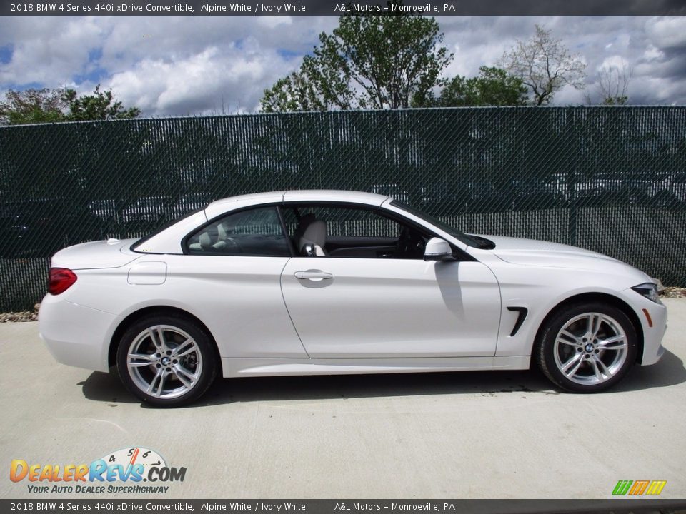 2018 BMW 4 Series 440i xDrive Convertible Alpine White / Ivory White Photo #2
