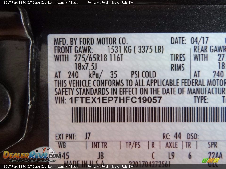 2017 Ford F150 XLT SuperCab 4x4 Magnetic / Black Photo #14