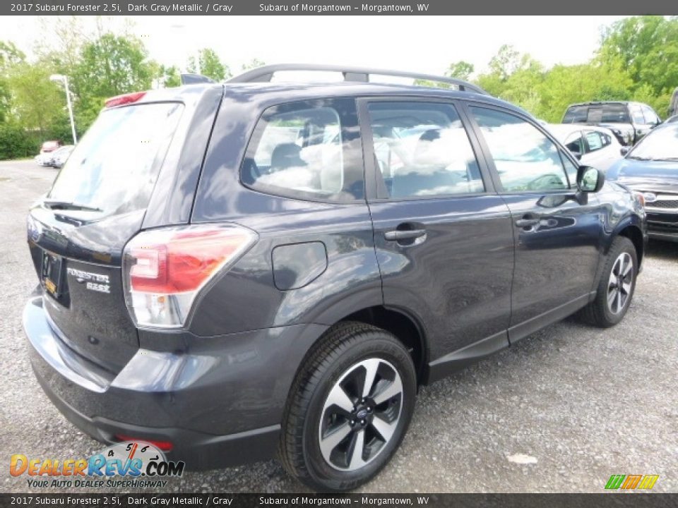 2017 Subaru Forester 2.5i Dark Gray Metallic / Gray Photo #7