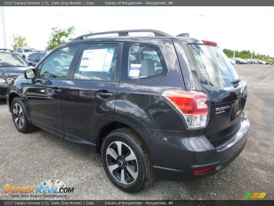 2017 Subaru Forester 2.5i Dark Gray Metallic / Gray Photo #9