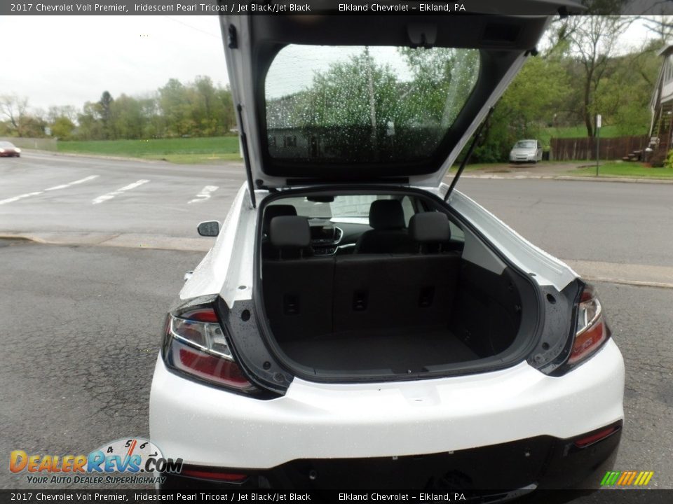 2017 Chevrolet Volt Premier Iridescent Pearl Tricoat / Jet Black/Jet Black Photo #9