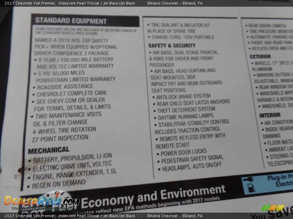 2017 Chevrolet Volt Premier Iridescent Pearl Tricoat / Jet Black/Jet Black Photo #30