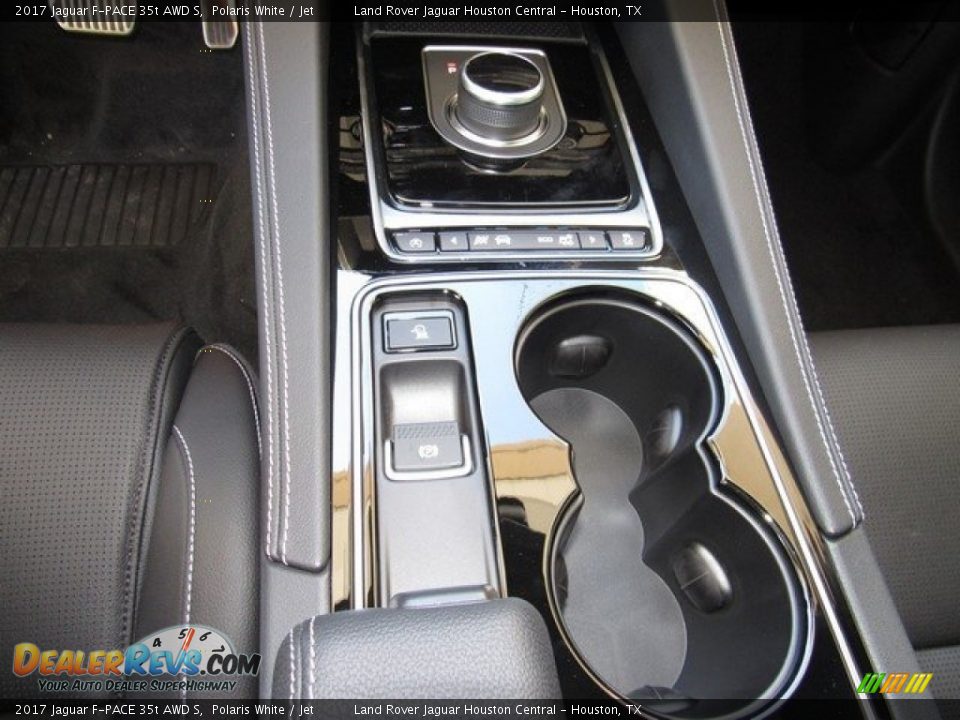 2017 Jaguar F-PACE 35t AWD S Polaris White / Jet Photo #19