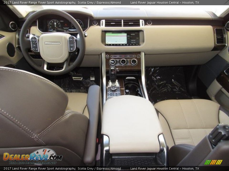 Dashboard of 2017 Land Rover Range Rover Sport Autobiography Photo #4