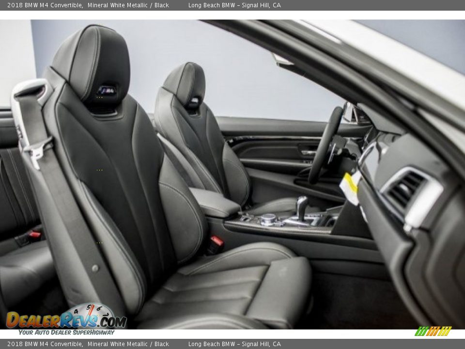 Black Interior - 2018 BMW M4 Convertible Photo #2