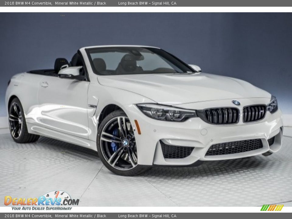 Front 3/4 View of 2018 BMW M4 Convertible Photo #11