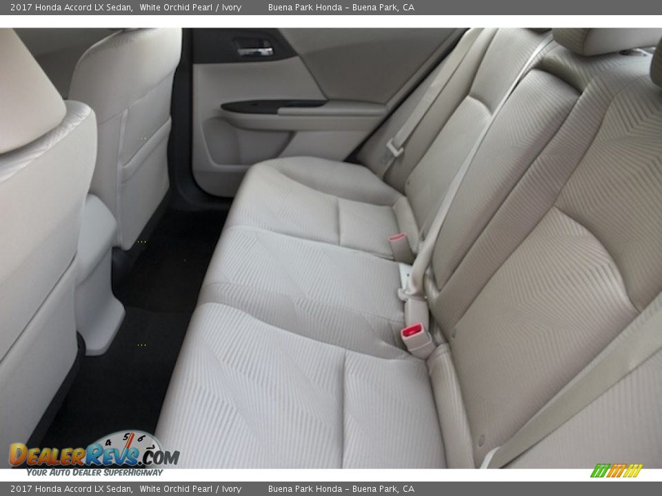 2017 Honda Accord LX Sedan White Orchid Pearl / Ivory Photo #11