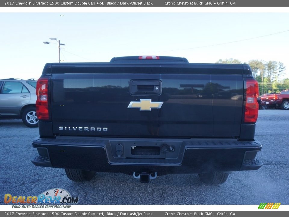 2017 Chevrolet Silverado 1500 Custom Double Cab 4x4 Black / Dark Ash/Jet Black Photo #6