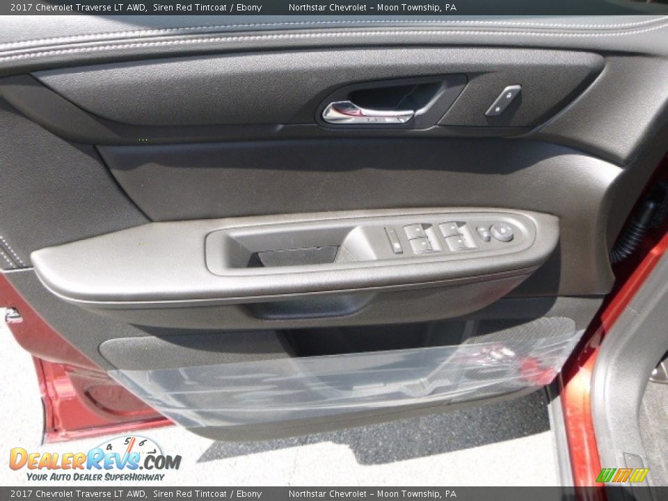 2017 Chevrolet Traverse LT AWD Siren Red Tintcoat / Ebony Photo #15
