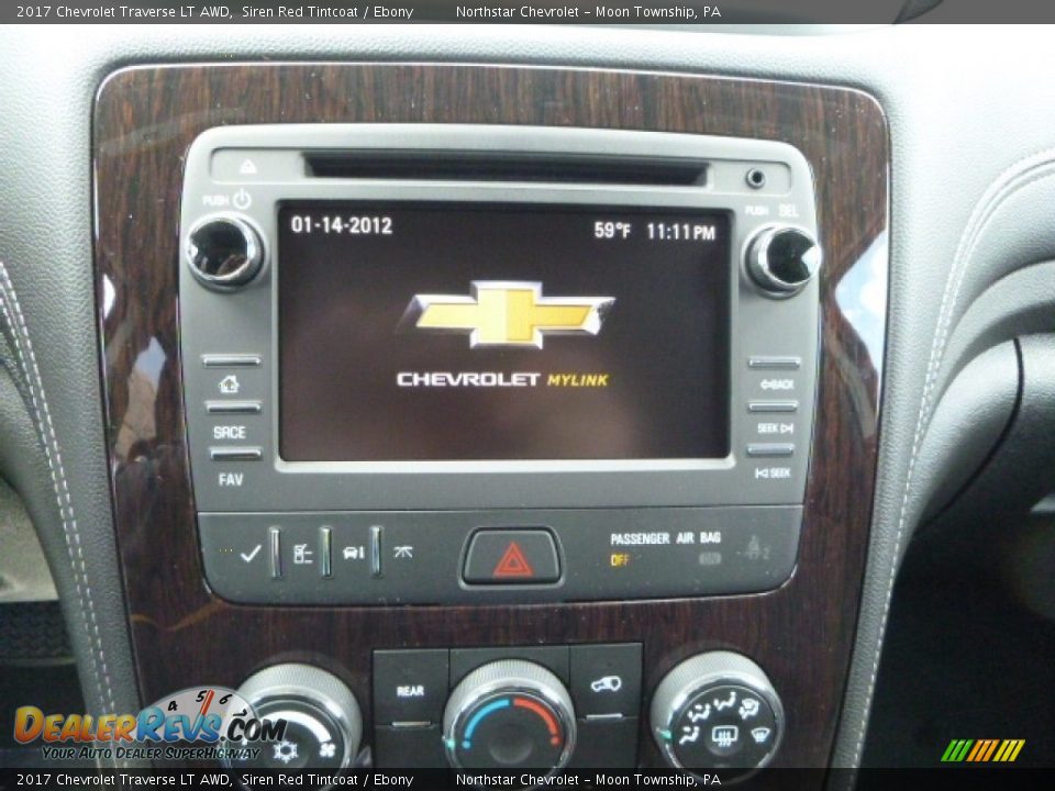 2017 Chevrolet Traverse LT AWD Siren Red Tintcoat / Ebony Photo #18