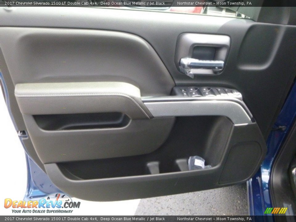 2017 Chevrolet Silverado 1500 LT Double Cab 4x4 Deep Ocean Blue Metallic / Jet Black Photo #18