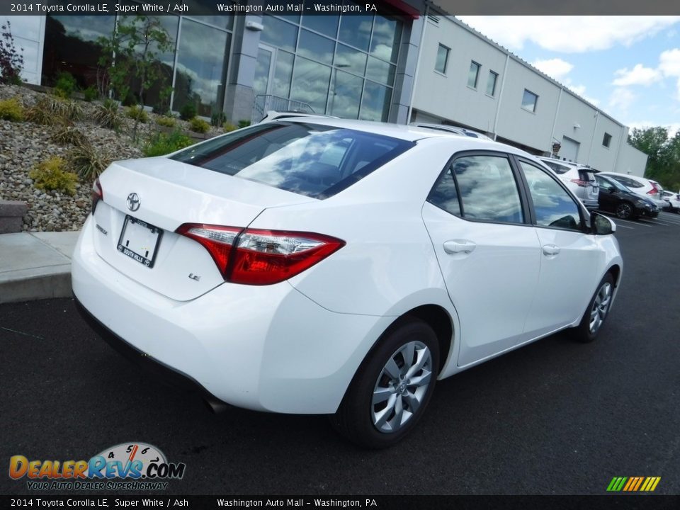 2014 Toyota Corolla LE Super White / Ash Photo #8