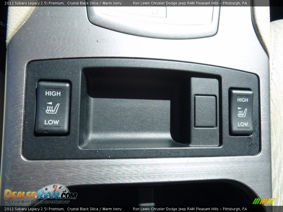 2011 Subaru Legacy 2.5i Premium Crystal Black Silica / Warm Ivory Photo #18