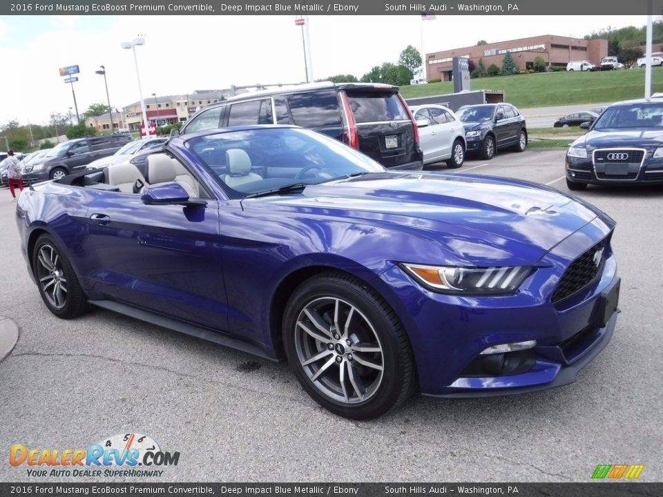 Front 3/4 View of 2016 Ford Mustang EcoBoost Premium Convertible Photo #9
