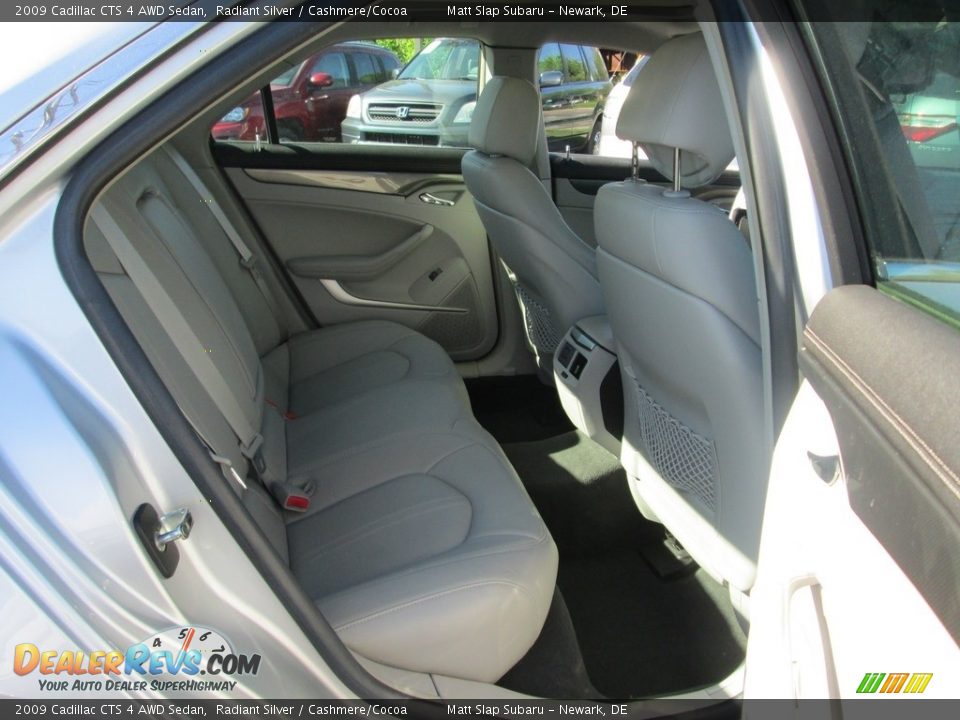 2009 Cadillac CTS 4 AWD Sedan Radiant Silver / Cashmere/Cocoa Photo #18