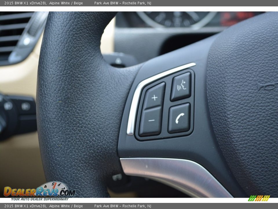 2015 BMW X1 xDrive28i Alpine White / Beige Photo #19