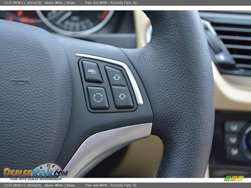 2015 BMW X1 xDrive28i Alpine White / Beige Photo #20
