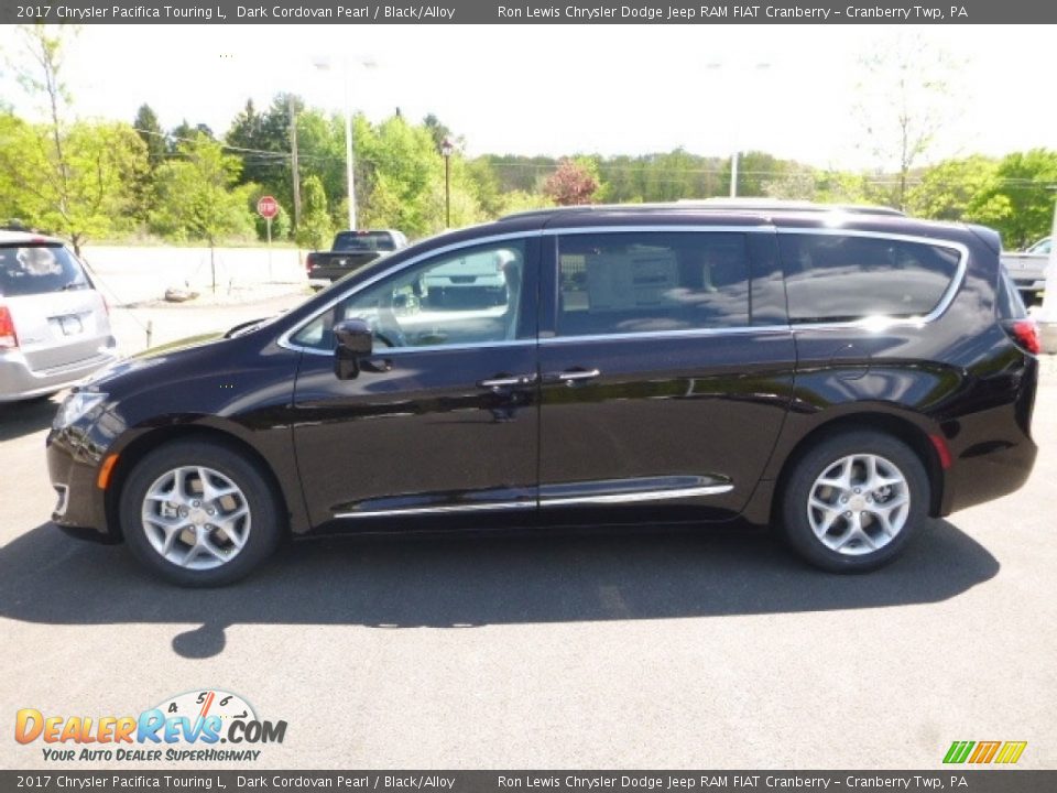 2017 Chrysler Pacifica Touring L Dark Cordovan Pearl / Black/Alloy Photo #2