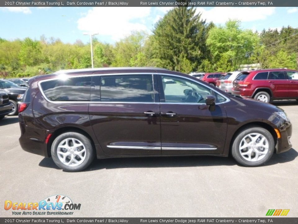 2017 Chrysler Pacifica Touring L Dark Cordovan Pearl / Black/Alloy Photo #6