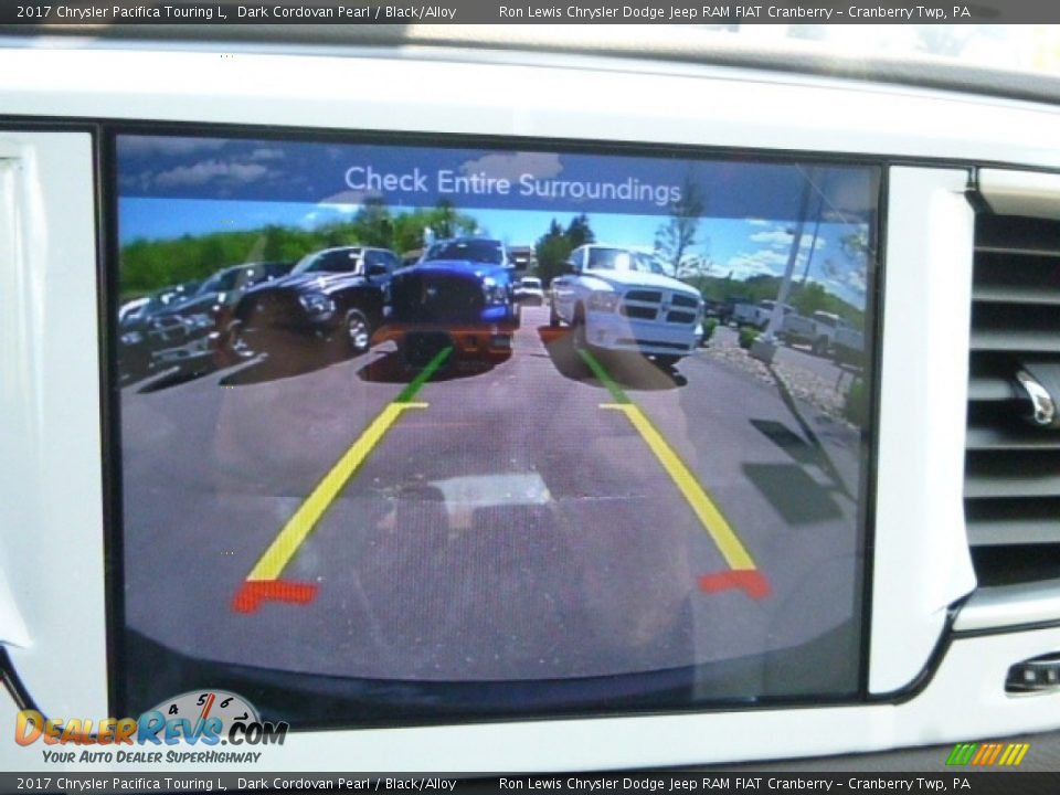 2017 Chrysler Pacifica Touring L Dark Cordovan Pearl / Black/Alloy Photo #16