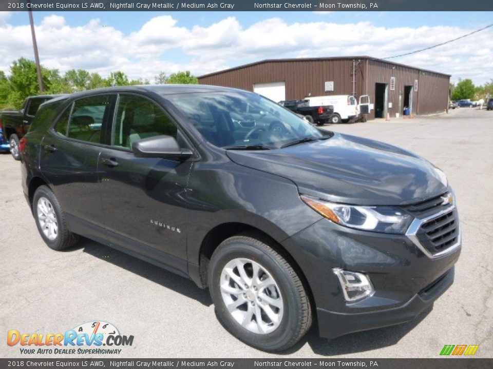 Front 3/4 View of 2018 Chevrolet Equinox LS AWD Photo #7