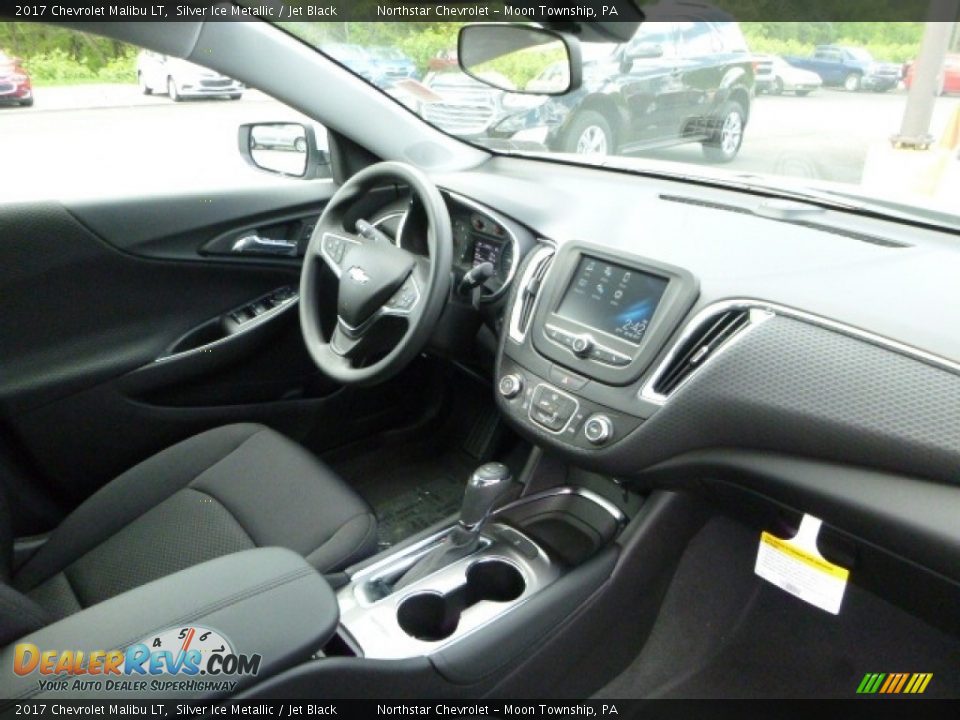 2017 Chevrolet Malibu LT Silver Ice Metallic / Jet Black Photo #12