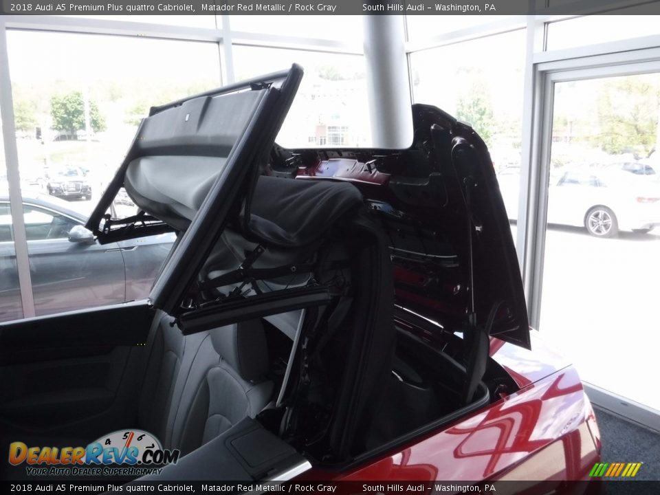 2018 Audi A5 Premium Plus quattro Cabriolet Matador Red Metallic / Rock Gray Photo #3