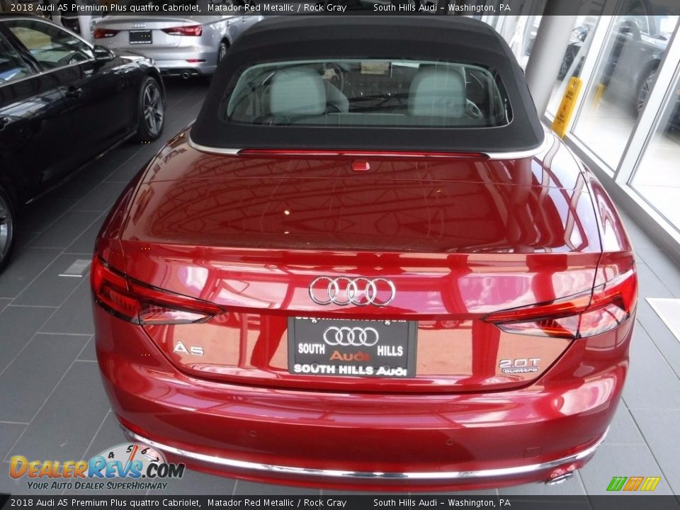 2018 Audi A5 Premium Plus quattro Cabriolet Matador Red Metallic / Rock Gray Photo #15