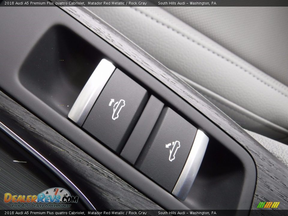 Controls of 2018 Audi A5 Premium Plus quattro Cabriolet Photo #36