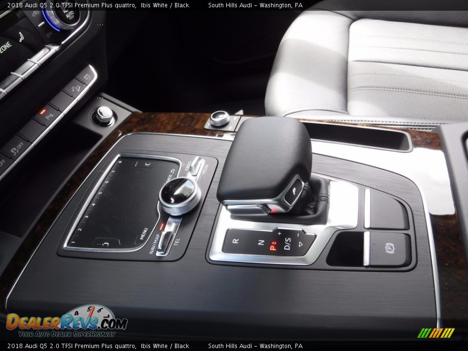 2018 Audi Q5 2.0 TFSI Premium Plus quattro Shifter Photo #24