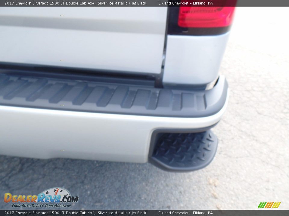 2017 Chevrolet Silverado 1500 LT Double Cab 4x4 Silver Ice Metallic / Jet Black Photo #13