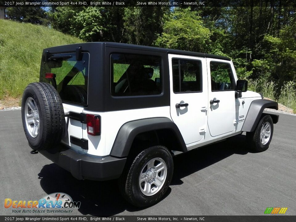 2017 Jeep Wrangler Unlimited Sport 4x4 RHD Bright White / Black Photo #9