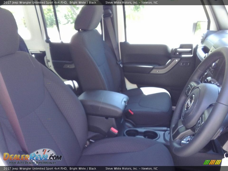 2017 Jeep Wrangler Unlimited Sport 4x4 RHD Bright White / Black Photo #20