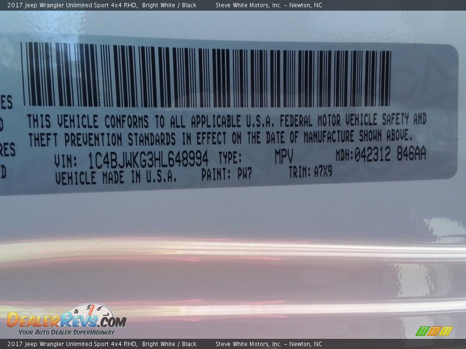 2017 Jeep Wrangler Unlimited Sport 4x4 RHD Bright White / Black Photo #25