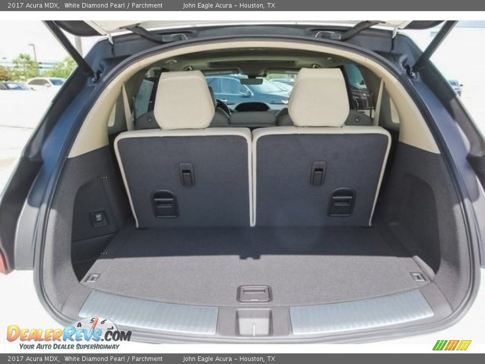 2017 Acura MDX White Diamond Pearl / Parchment Photo #26
