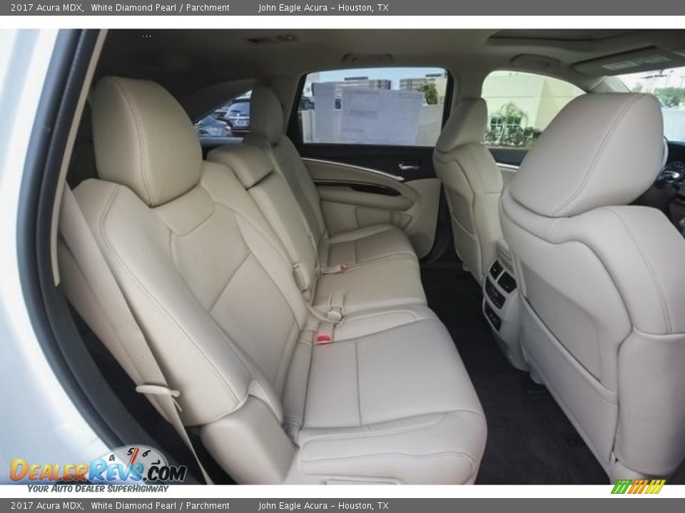2017 Acura MDX White Diamond Pearl / Parchment Photo #29