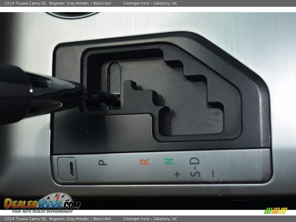 2014 Toyota Camry SE Magnetic Gray Metallic / Black/Ash Photo #20