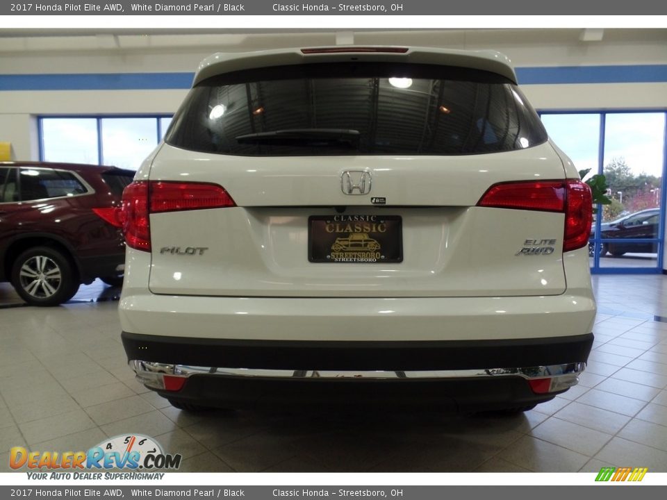 2017 Honda Pilot Elite AWD White Diamond Pearl / Black Photo #6