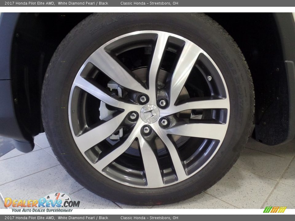 2017 Honda Pilot Elite AWD White Diamond Pearl / Black Photo #8