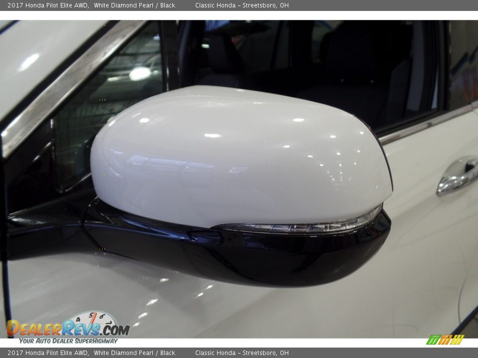 2017 Honda Pilot Elite AWD White Diamond Pearl / Black Photo #9