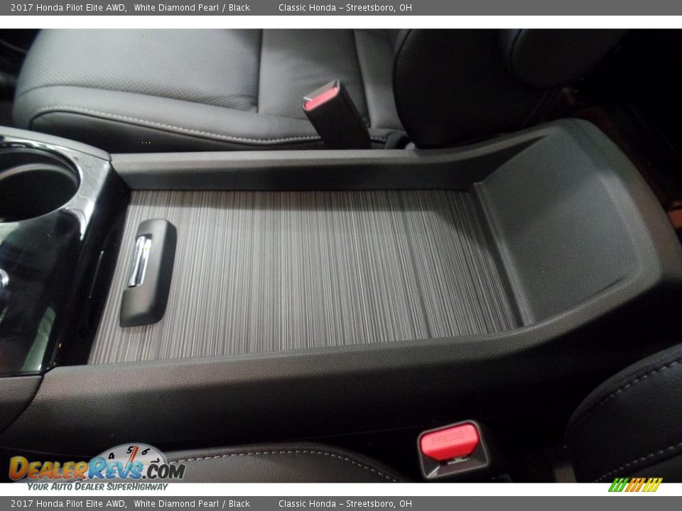 2017 Honda Pilot Elite AWD White Diamond Pearl / Black Photo #22